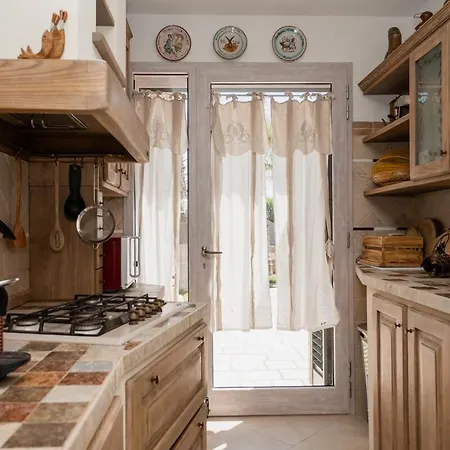 Callia - Piscina E Relax A Due Passi Dal Mare *